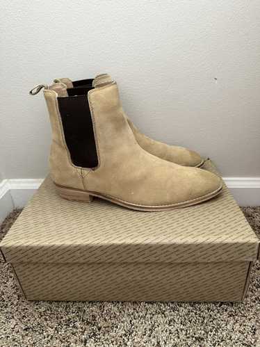 Urban Outfitters Men’s Chelsea Boots