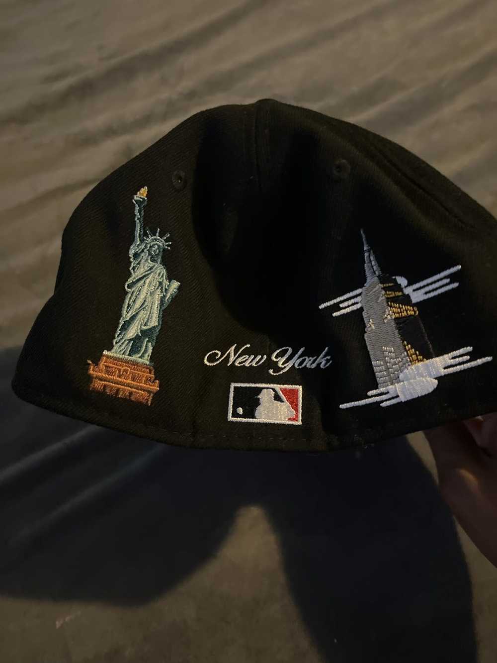 New Era New York Yankees Fitted - image 5