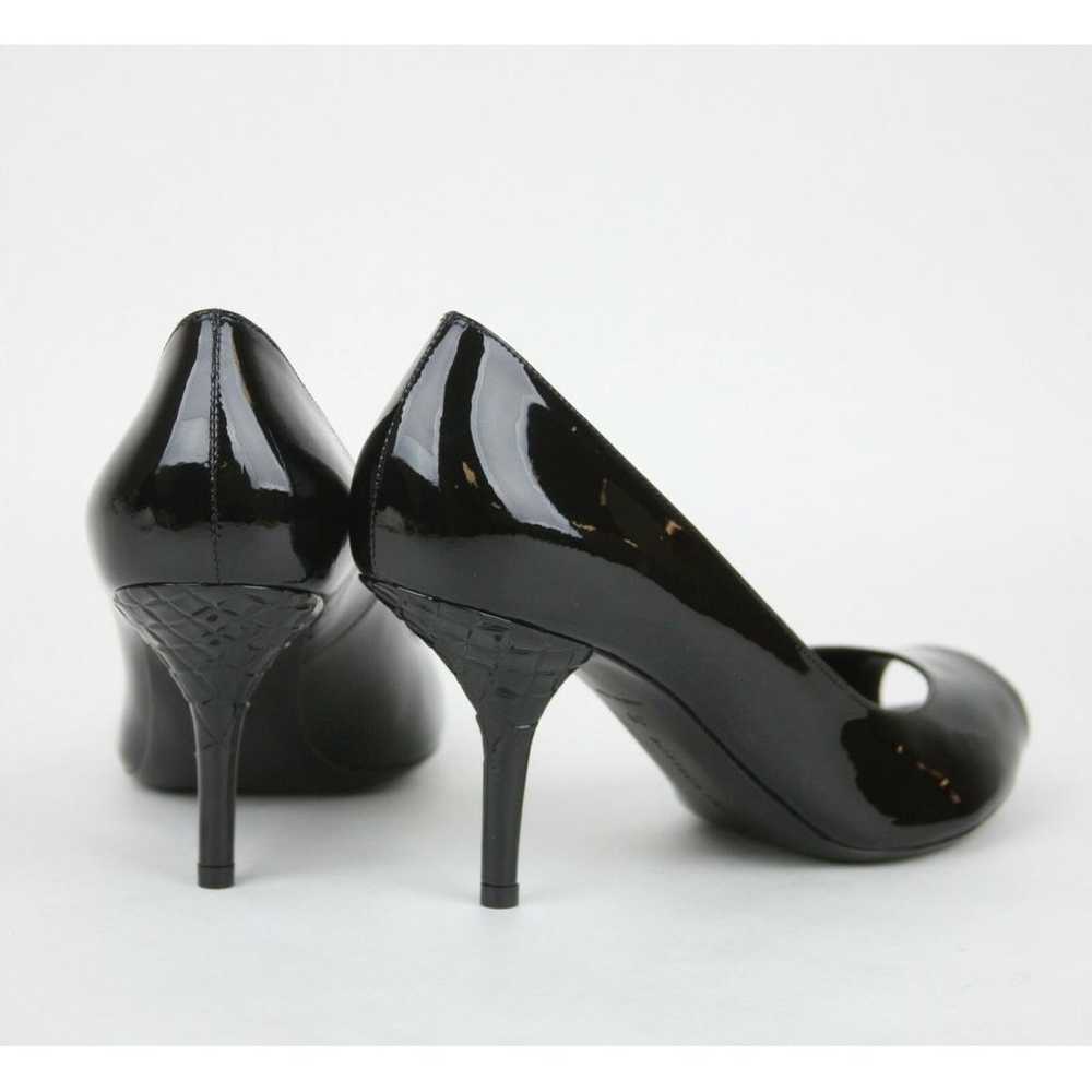 Bottega Veneta Patent leather heels - image 4