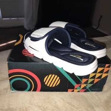 Memory Foam Sketchers Slides - image 1