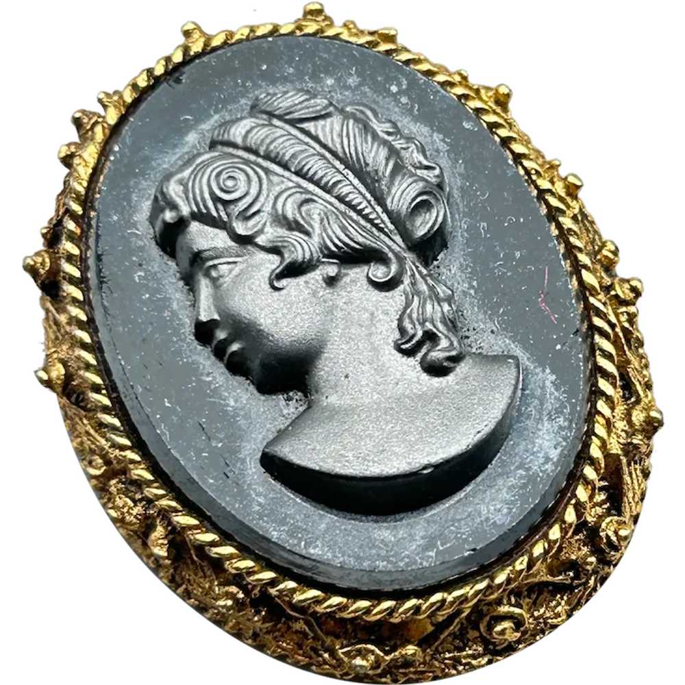 Vintage Glass Hematite Black Cameo Pin Brooch Gol… - image 1