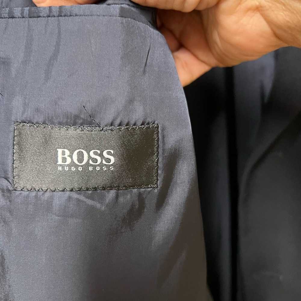 Hugo Boss Hugo Boss Virgin Wool Navy Suitcoat Jac… - image 3