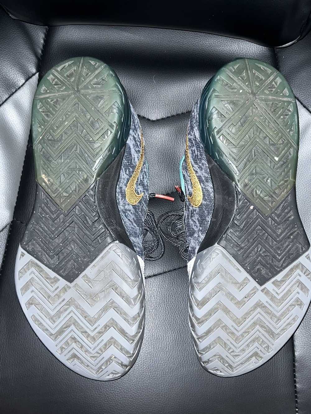 Nike Nike KD Trey 5 II CH Pack China Edition Snea… - image 5