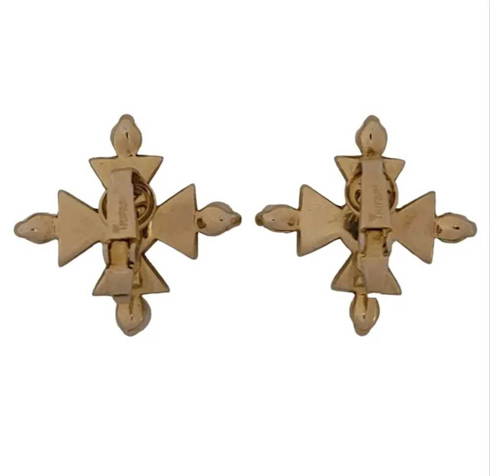 Trifari Gold Tone Clear Rhinestone Faux Pearl Mal… - image 5