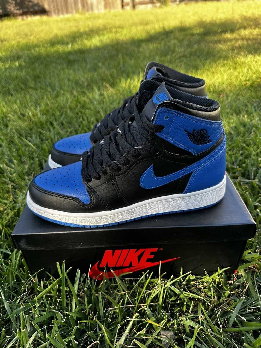 Jordan Brand × Nike Air Jordan 1 royal blue - image 2