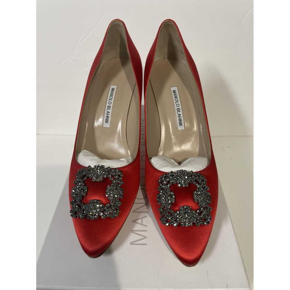 Manolo Blahnik Hangisi leather heels - image 2