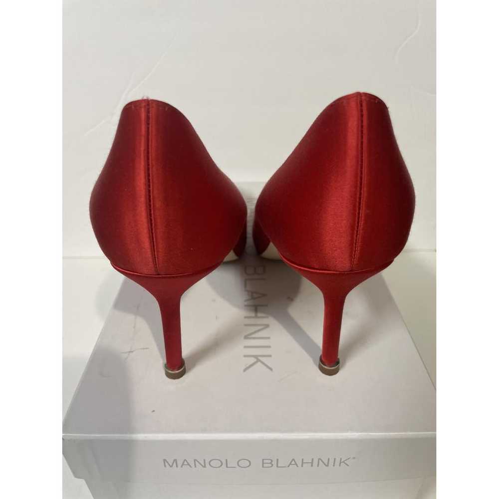 Manolo Blahnik Hangisi leather heels - image 4