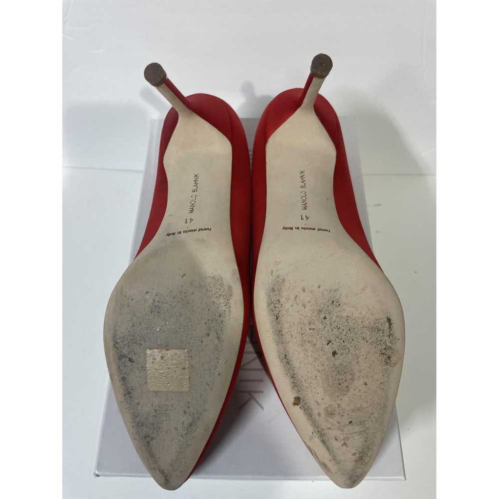 Manolo Blahnik Hangisi leather heels - image 5