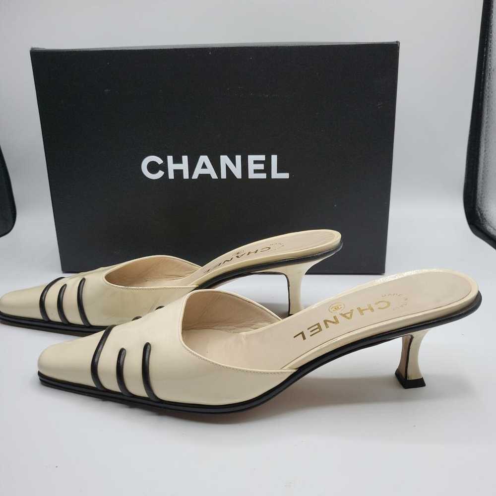 Chanel Patent leather mules - image 2