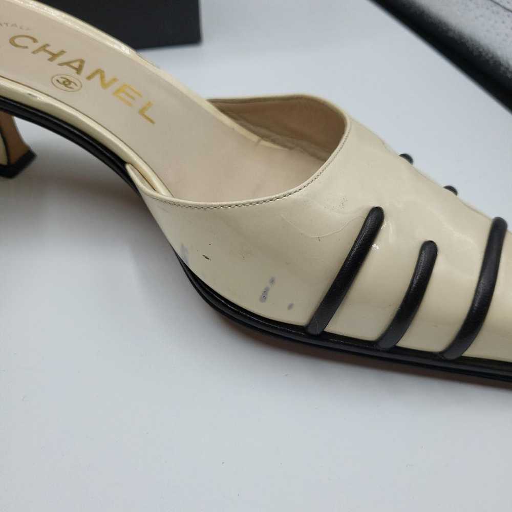 Chanel Patent leather mules - image 5