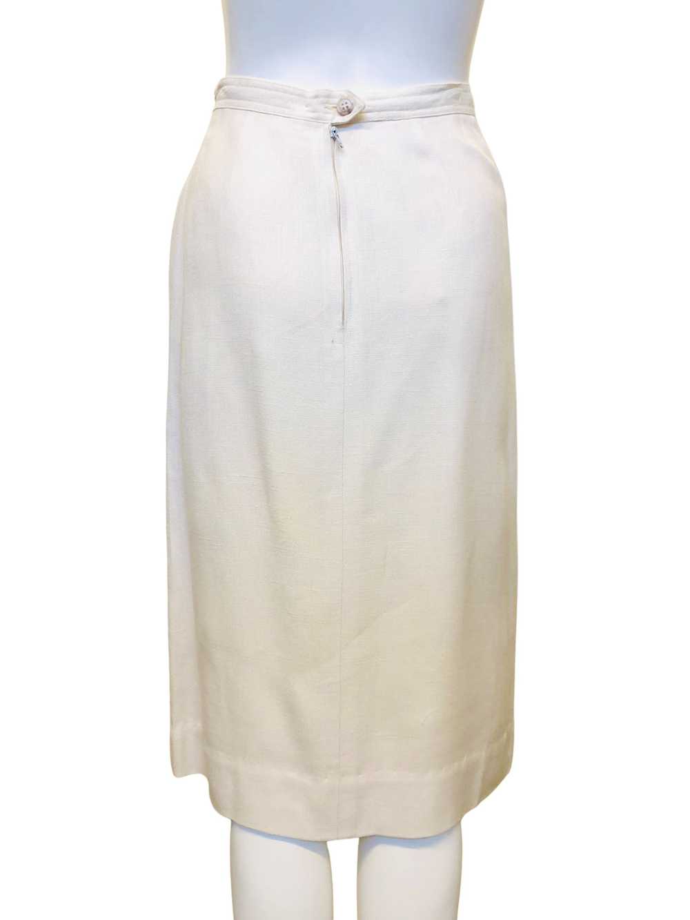 1980's Ivory Pencil Skirt w/Side Slit - image 3