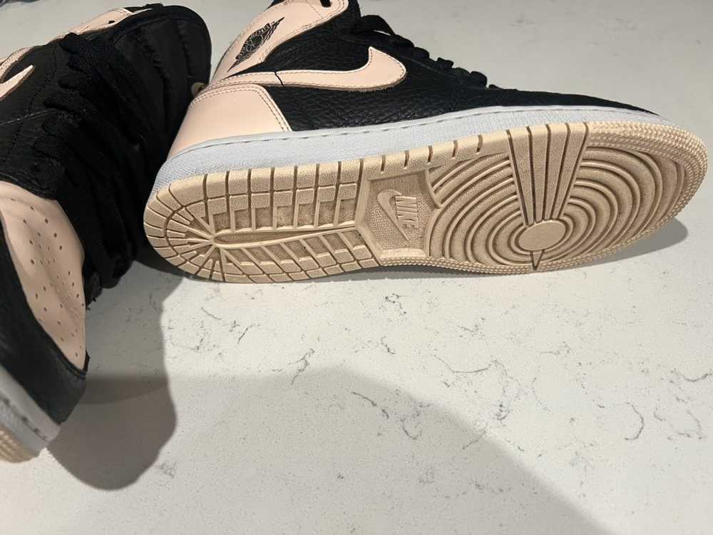 Nike Air Jordan 1 - image 7