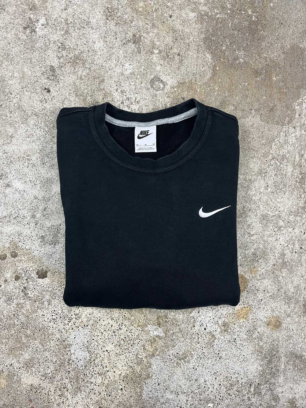 Nike × Streetwear × Vintage Nike Black Crewneck - image 1