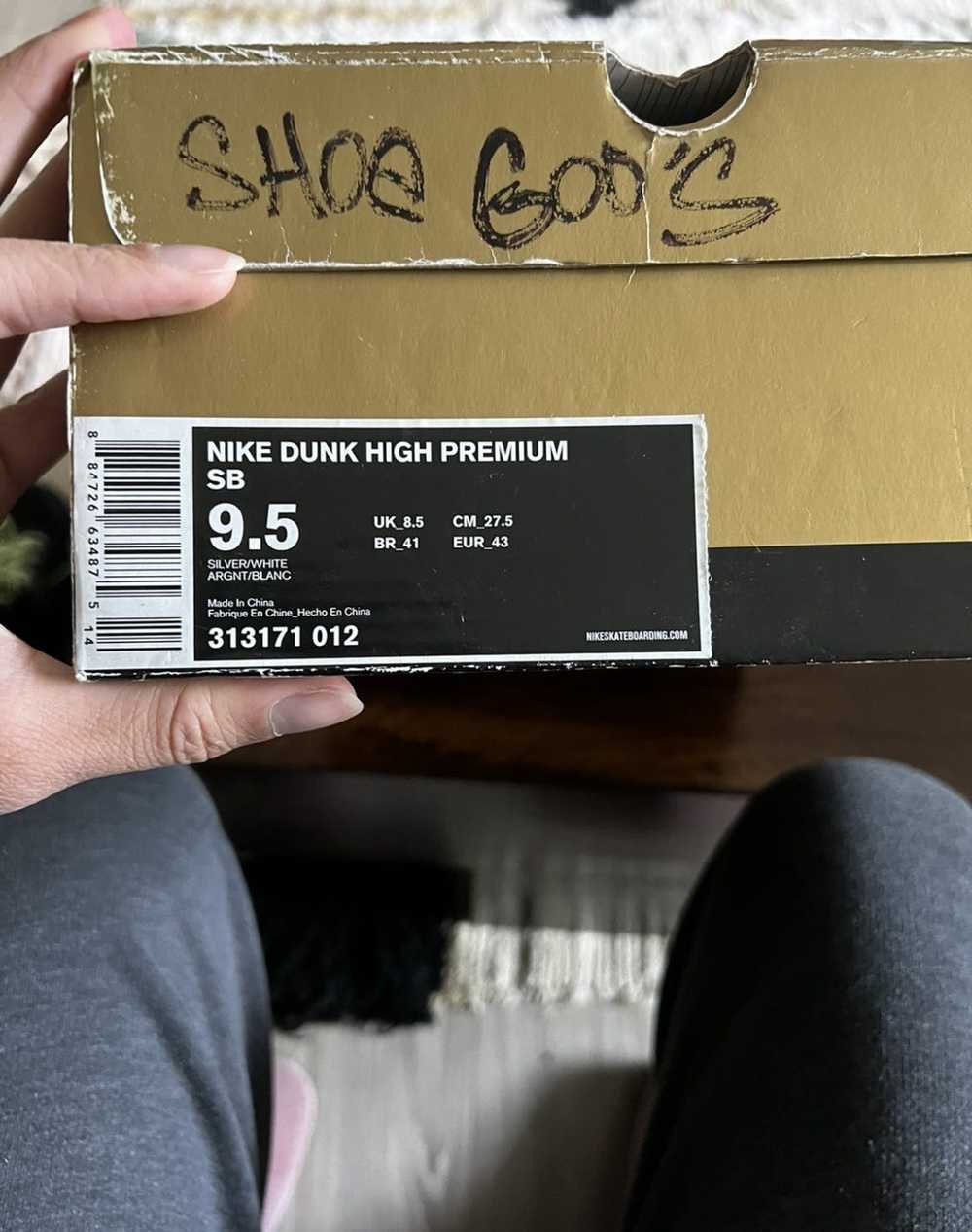Nike Dunk High Premium SB Shoe Goo - image 5