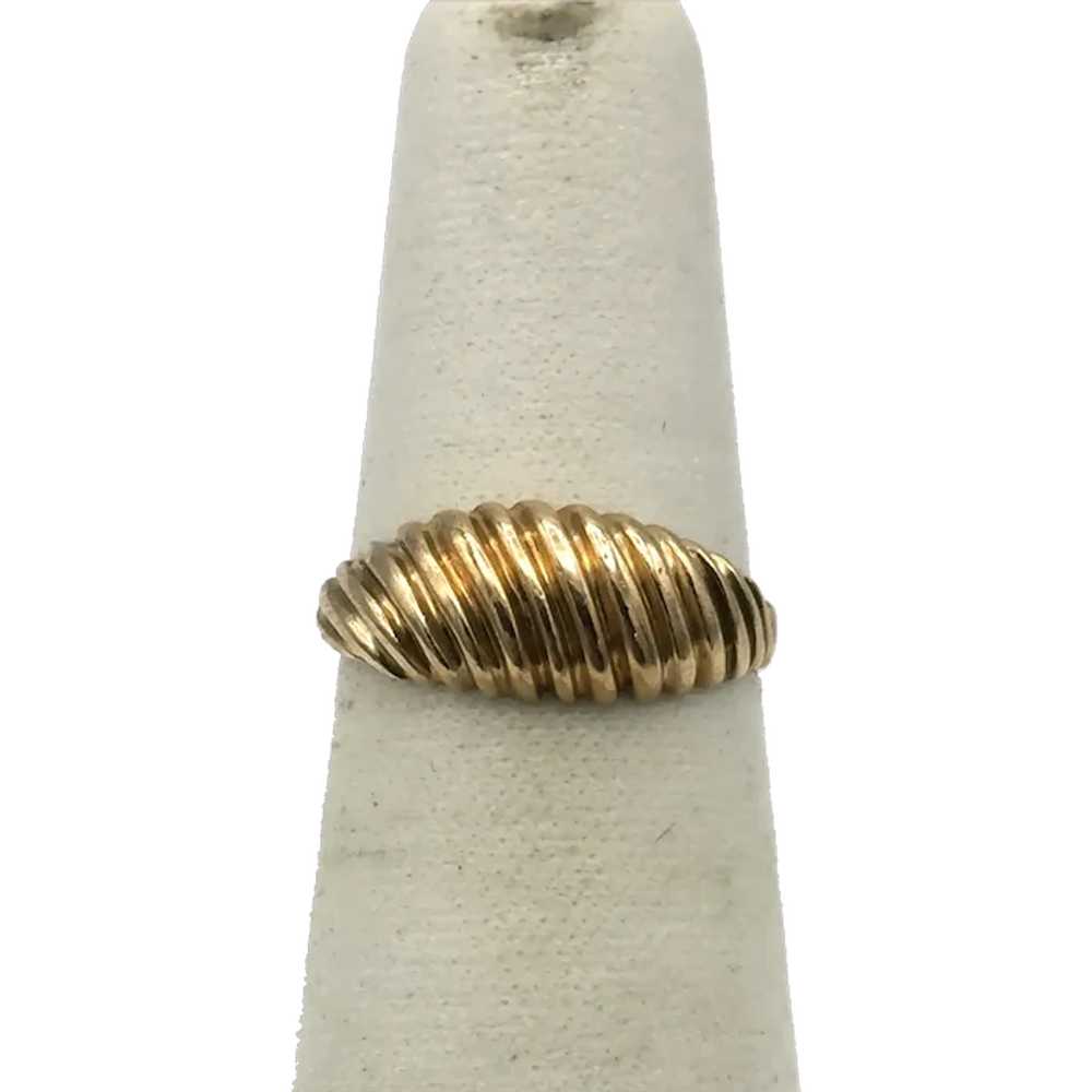 10K Scalloped Ring - image 1