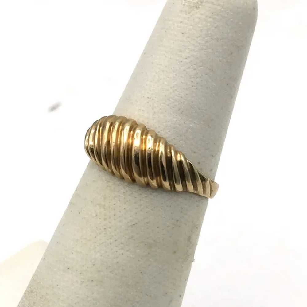 10K Scalloped Ring - image 2