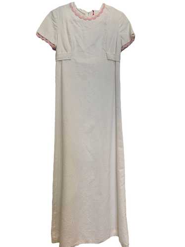 1970's White Pique Cotton, Short-sleeved Dress