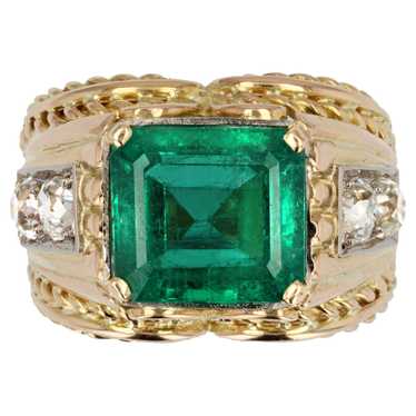 French, 1940s 6, 41 Carat Emerald Diamonds 18 Kara