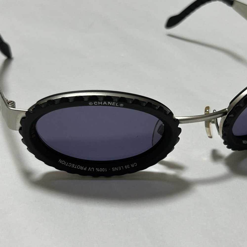 Chanel Chanel Vintage Camera Lens Sunglasses - image 6