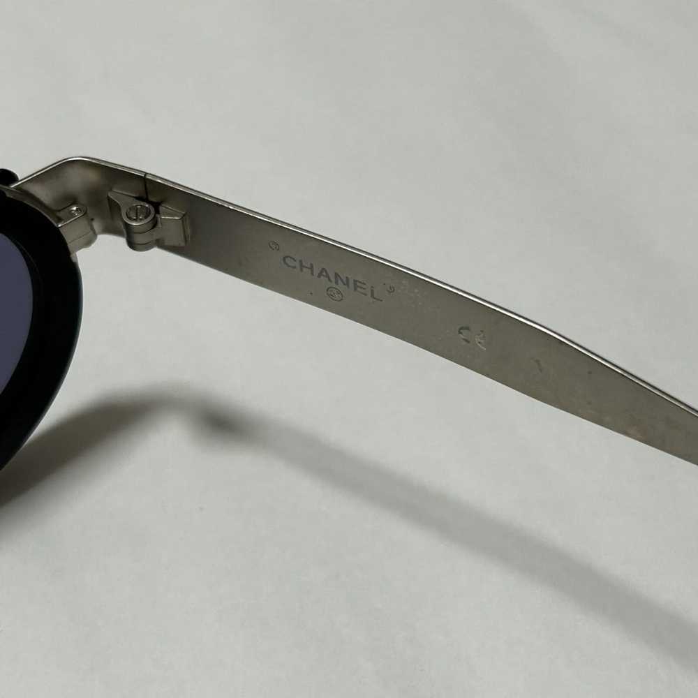 Chanel Chanel Vintage Camera Lens Sunglasses - image 8