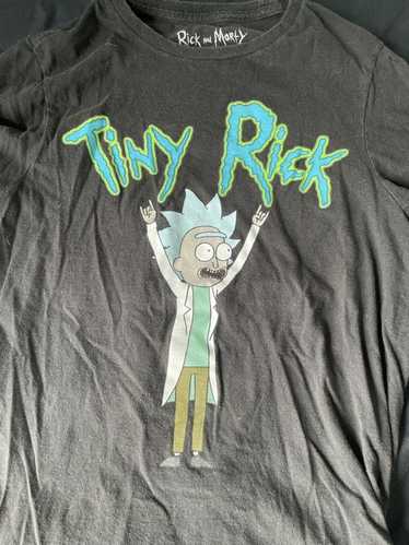 Cartoon Network Rick and Morty Tiny Rick tee
