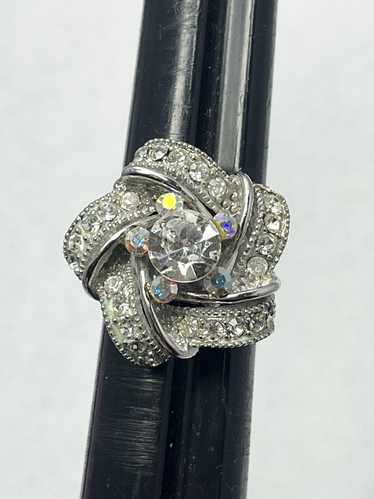 Vintage Vintage Silver Rhinestone Flower Ring - image 1