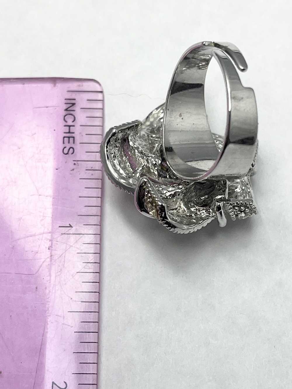 Vintage Vintage Silver Rhinestone Flower Ring - image 4