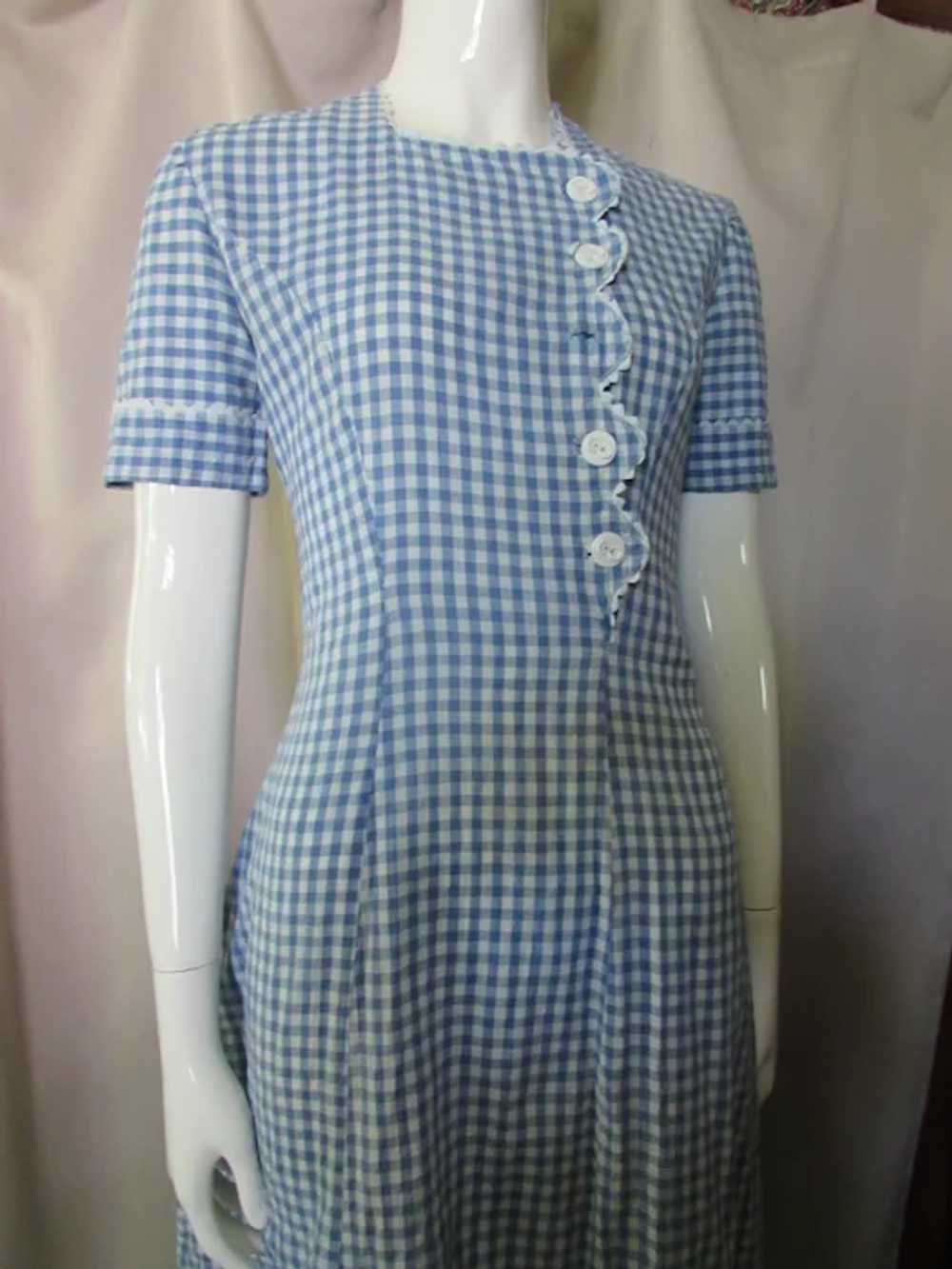 SALE Cutest Vintage Day Dress White & Blue Gingha… - image 3