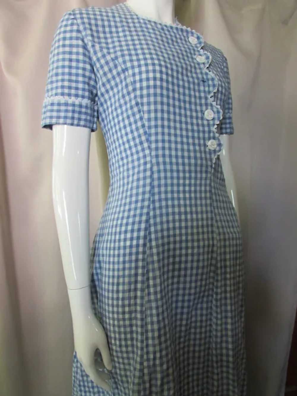 SALE Cutest Vintage Day Dress White & Blue Gingha… - image 4