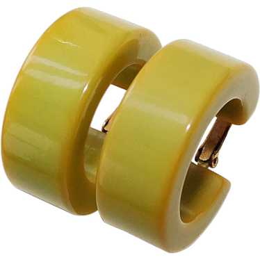 Gorgeous GREEN BAKELITE Clip Hoop Earrings - image 1