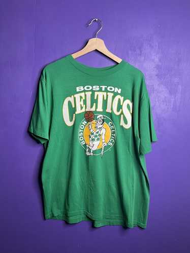 VINTAGE 90s Boston Celtics Shirt Large Men NBA Single Stitch Spell Out Logo  Tee