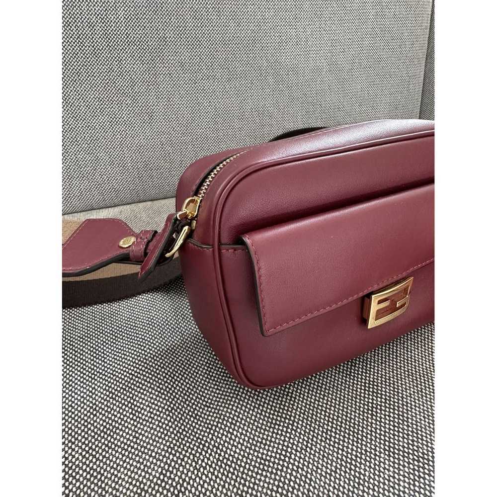 Fendi Flat Baguette leather crossbody bag - image 6