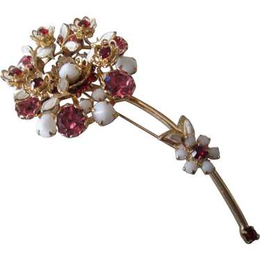 Vintage 3D Flower Base Pin Brooch