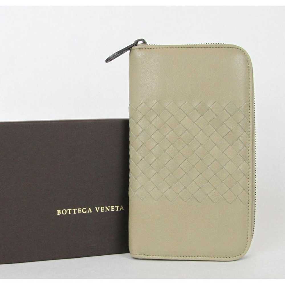 Bottega Veneta Intrecciato leather wallet - image 5