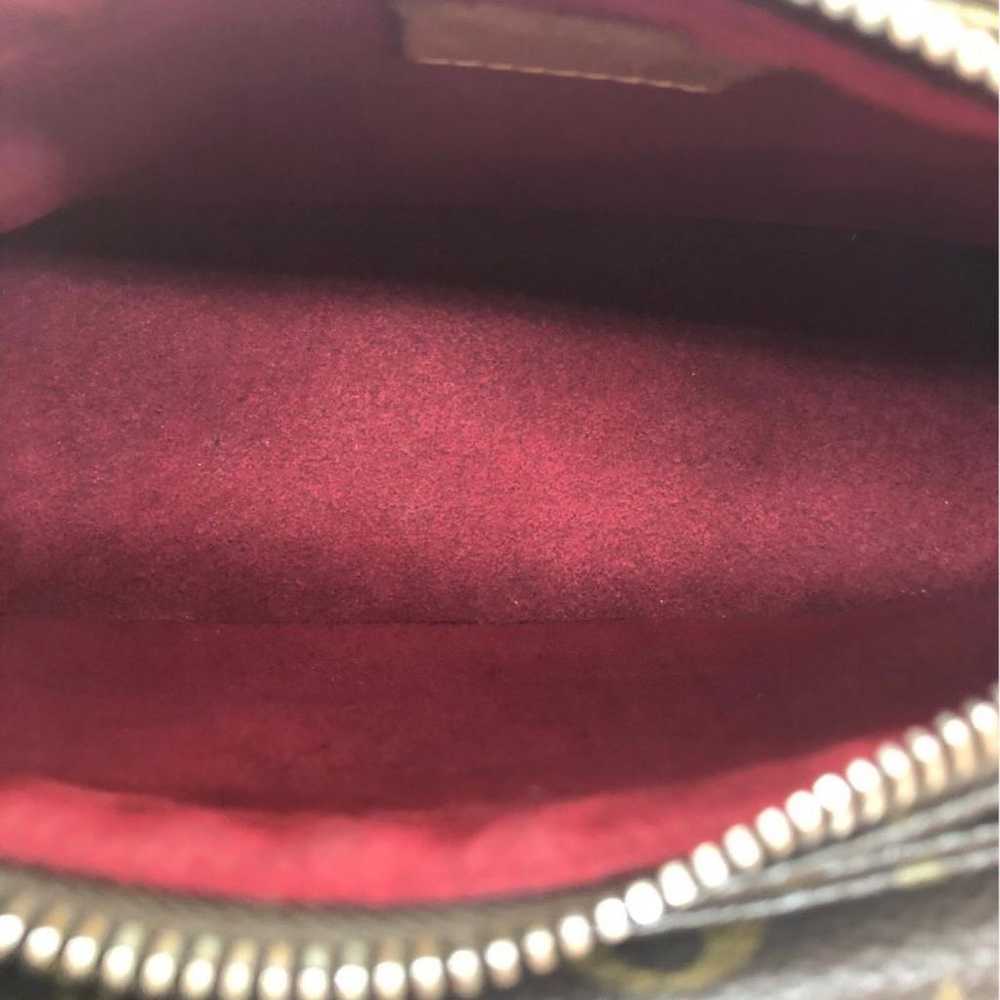 Louis Vuitton Viva Cité leather handbag - image 10