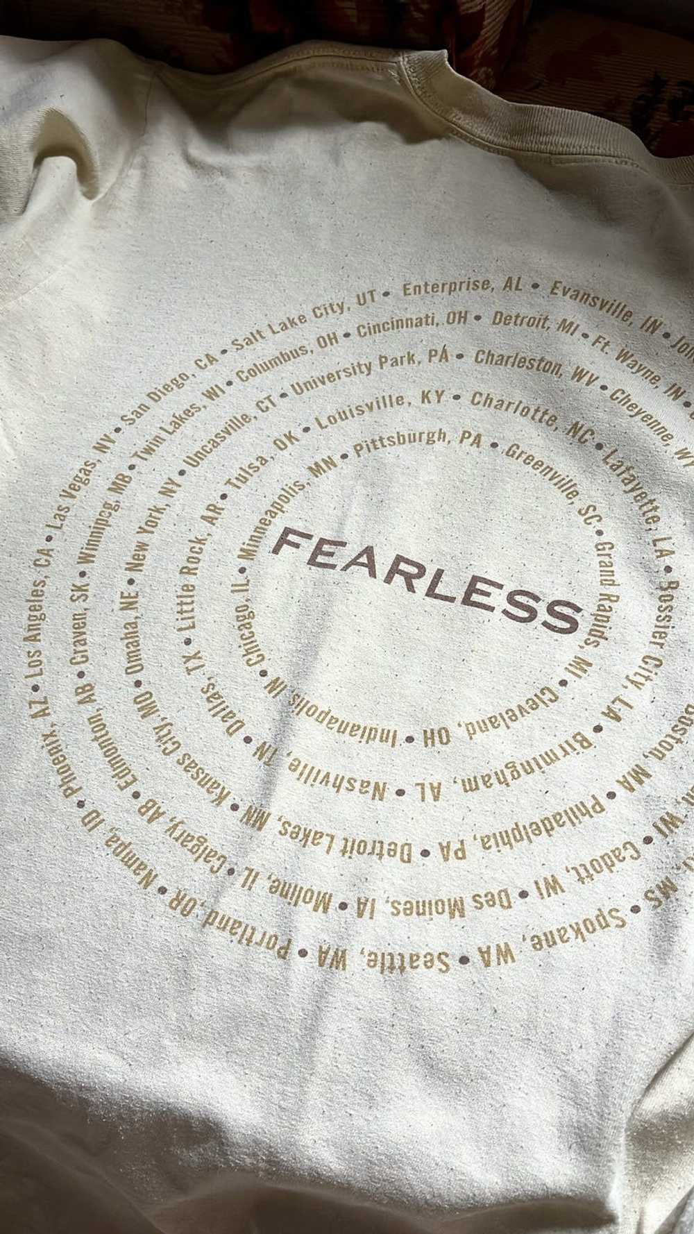 Vintage Taylor Swift Fearless tour shirt official - image 2