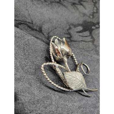 The Unbranded Brand Silver-tone Flowerbud Pin