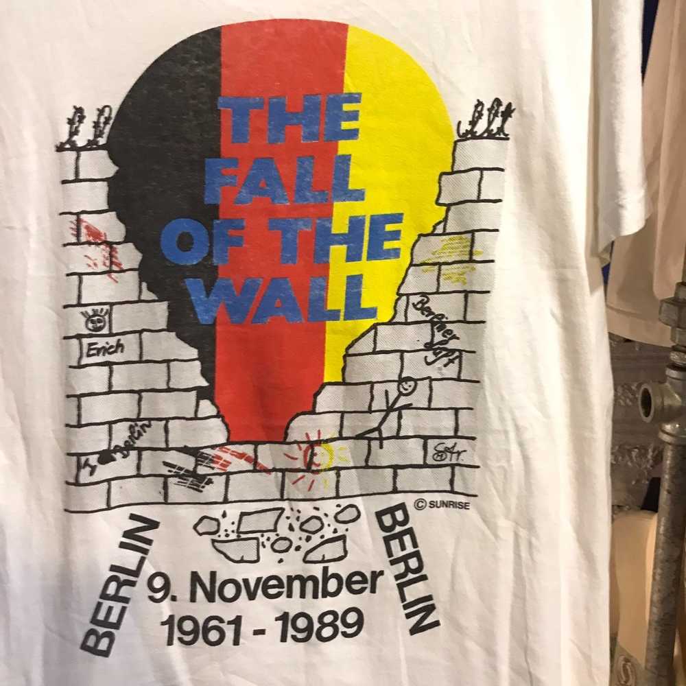 Art × Vintage The Fall Of The Wall Berlin Souveni… - image 2