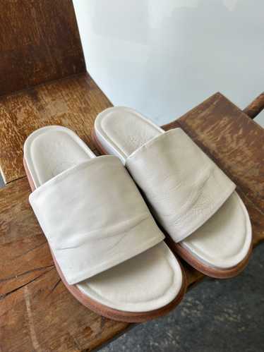 Wal and Pai White Leather Slides