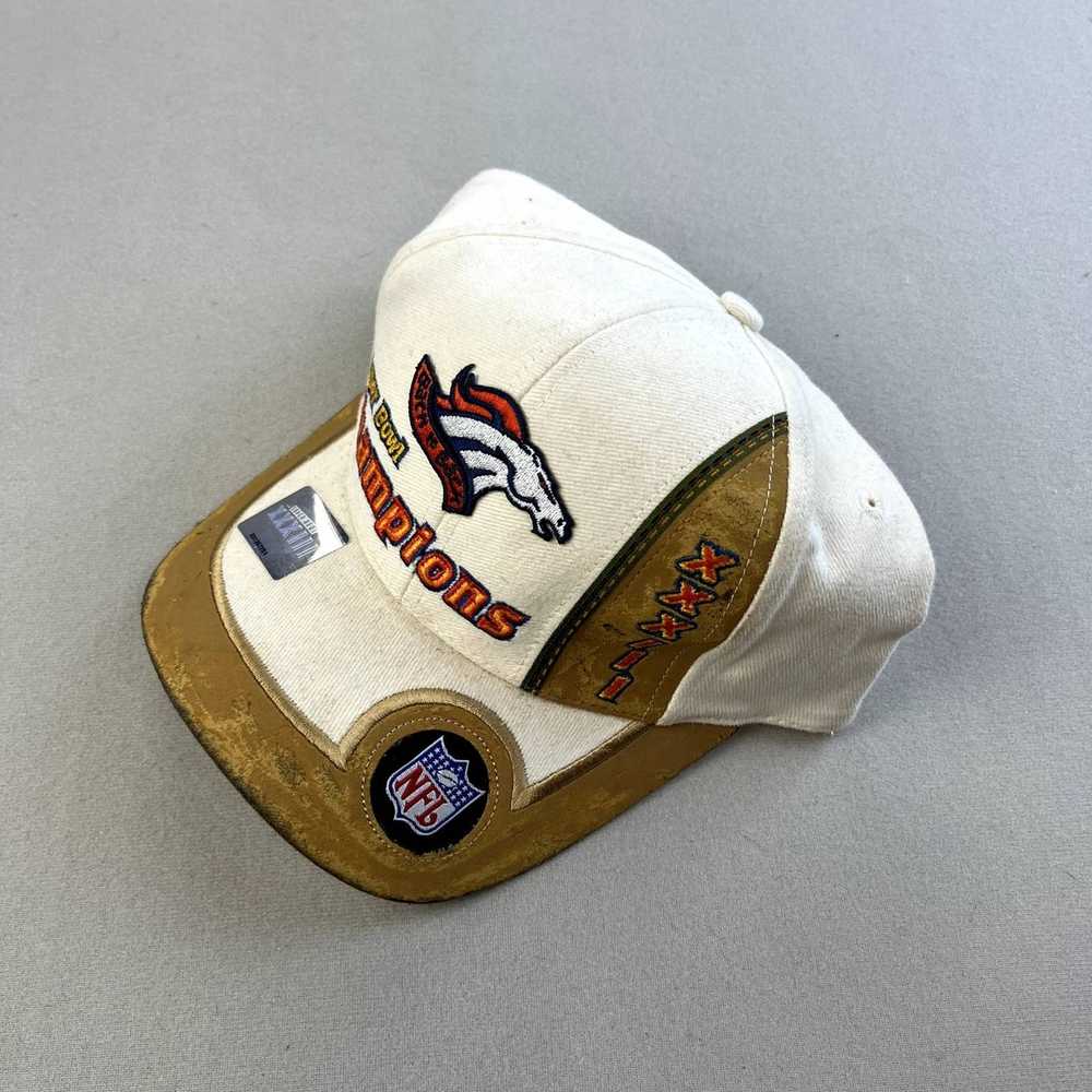 Vintage Denver Broncos Logo 7 Splash Snapback Football Hat – Stuck