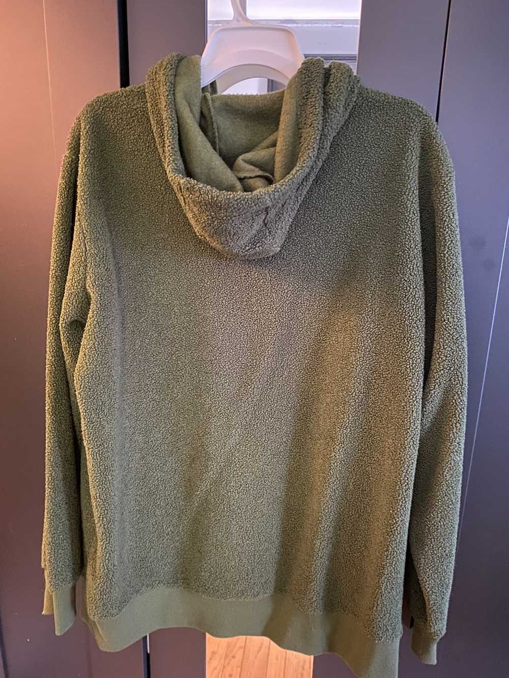 Other Green fuzzy hoodie - image 5