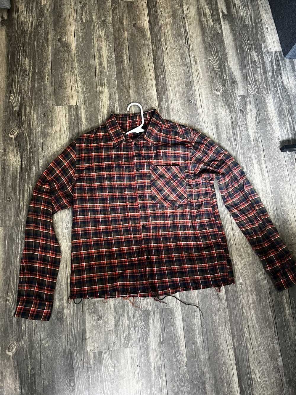 Streetwear Cropped distressed flannel - image 1