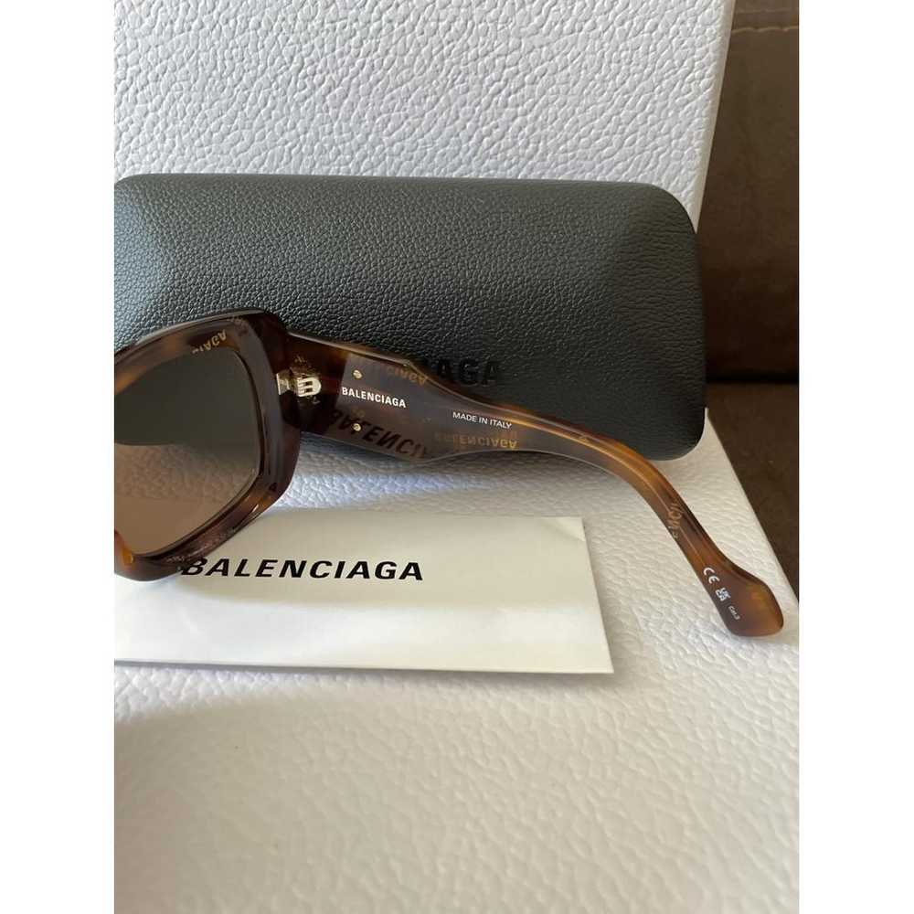 Balenciaga Paris D-Frame oversized sunglasses - image 9