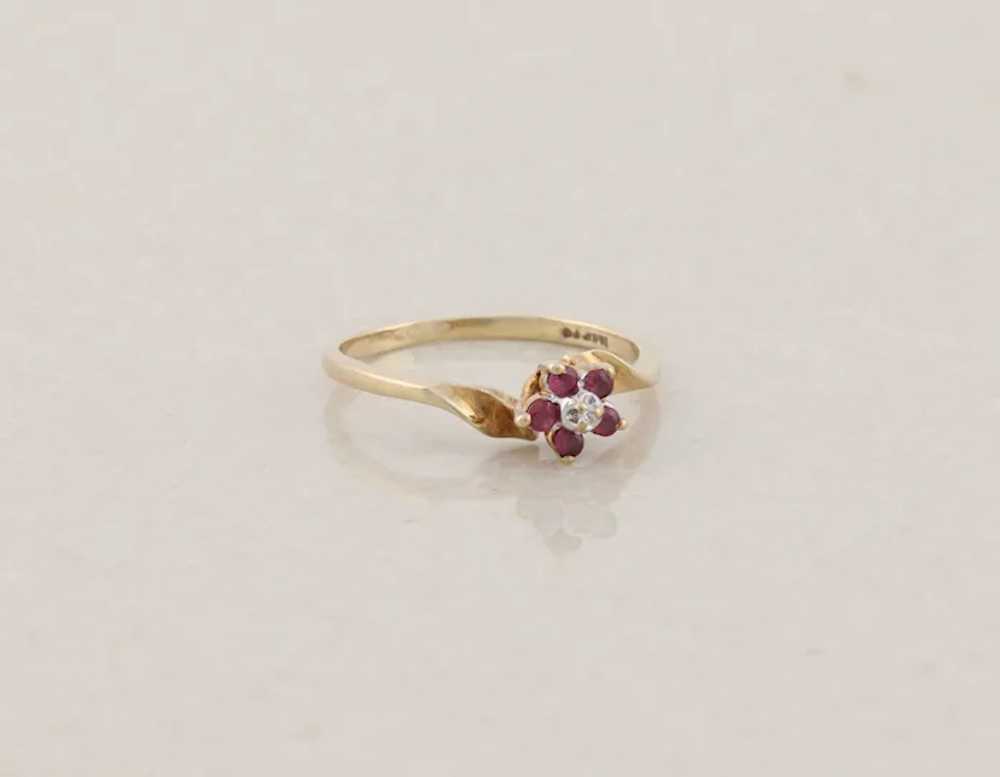 10k Yellow Gold Natural Ruby and Diamond Flower R… - image 4