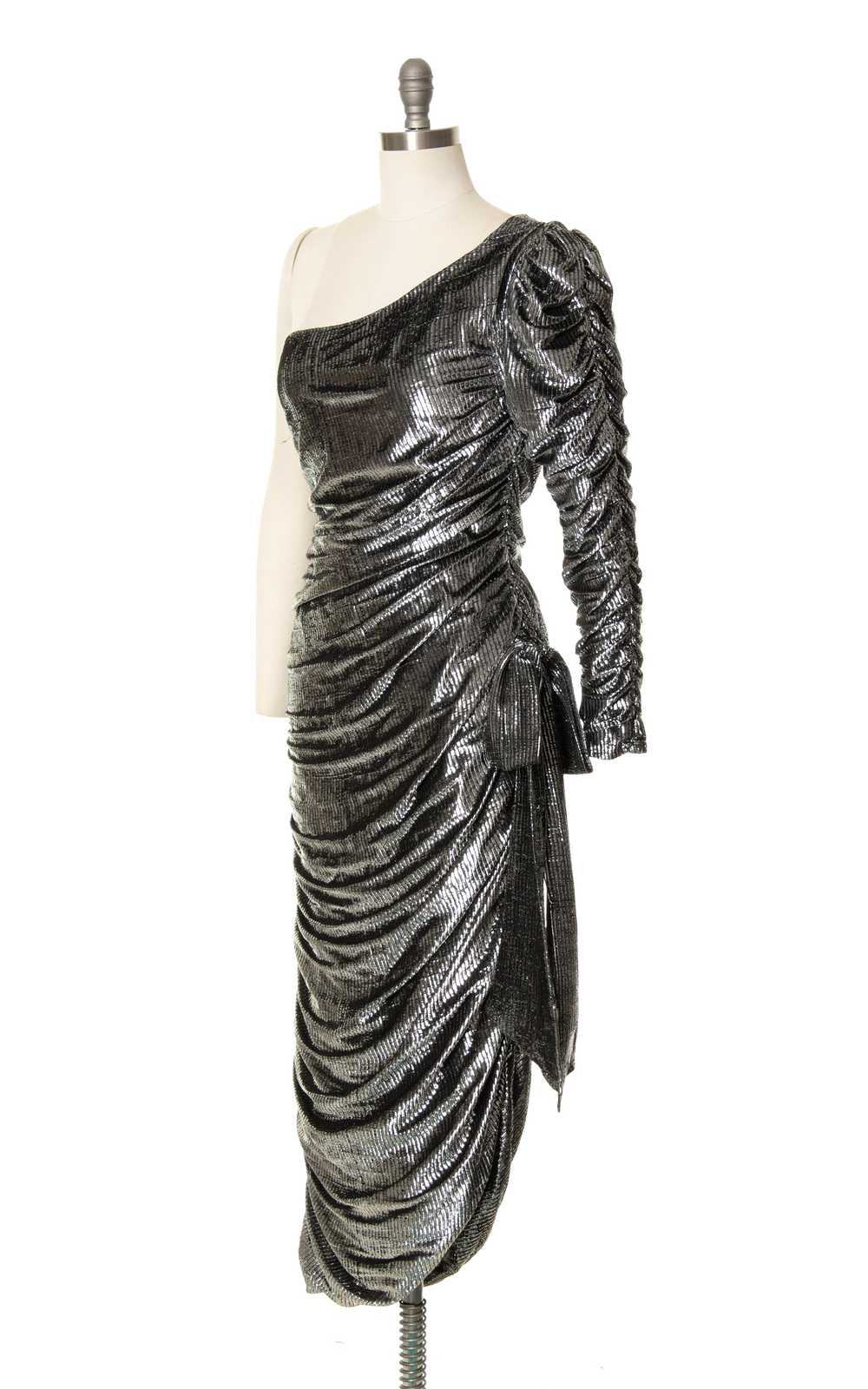 1970s 1980s NEW LEAF Metallic Ruched Gown | small… - image 5