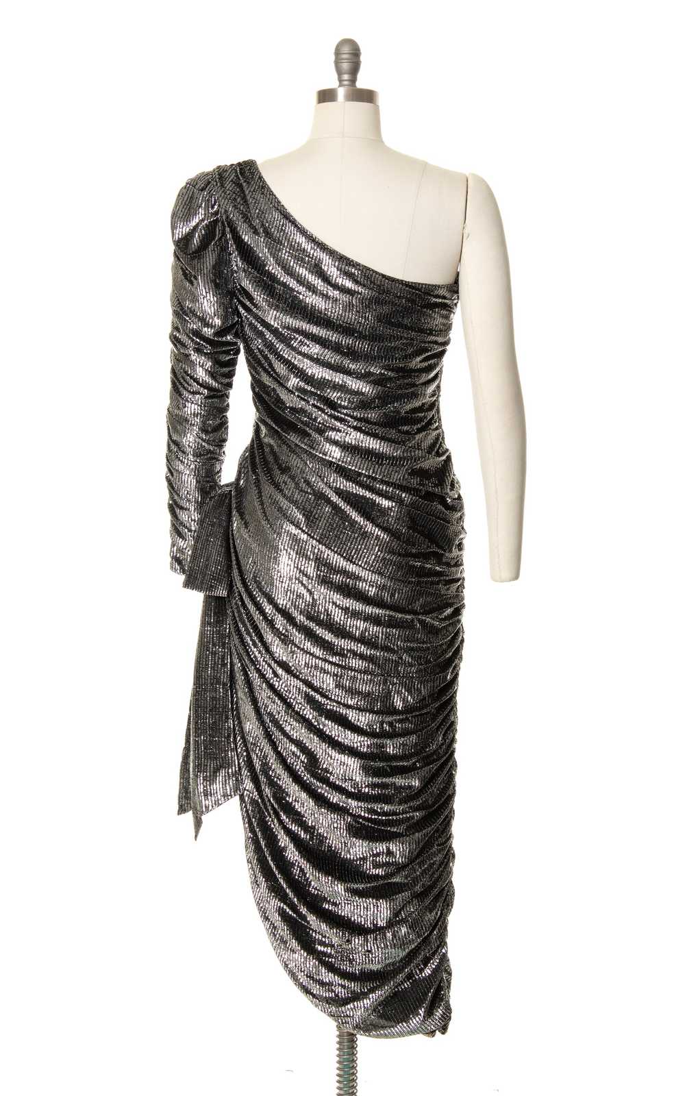 1970s 1980s NEW LEAF Metallic Ruched Gown | small… - image 6