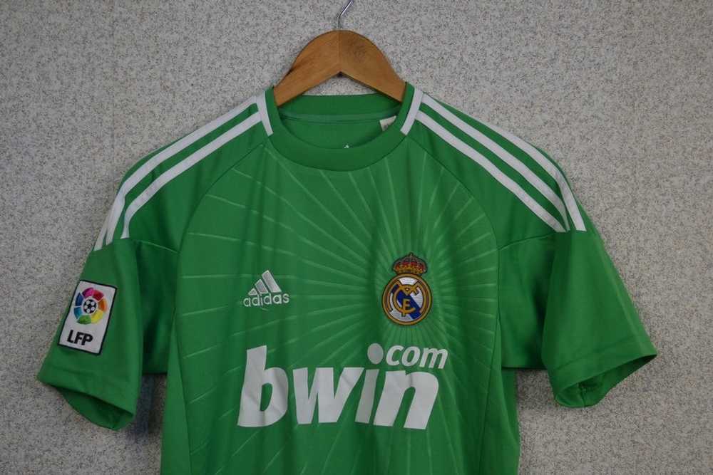 Adidas × Real Madrid × Soccer Jersey Real Madrid … - image 3