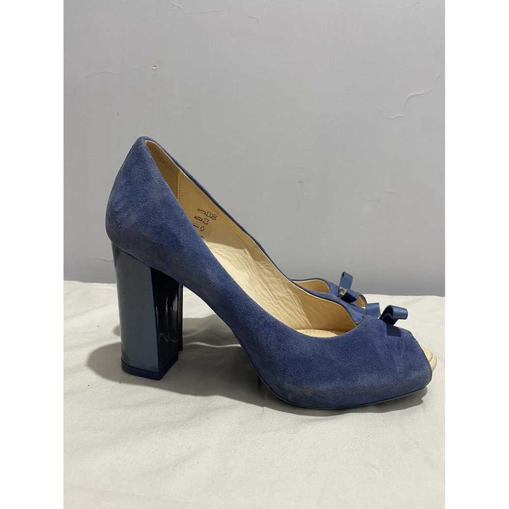 Hogan Heels - image 5