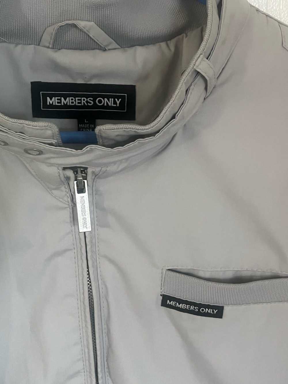 Members Only MEMBERS ONLY JACKET BARELY WORN - image 3