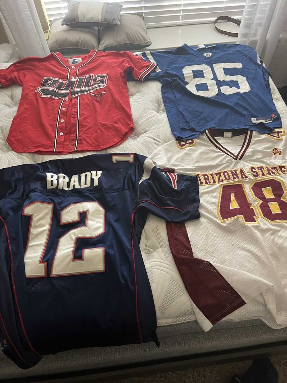 Vintage Tons of jerseys for sell - image 3